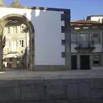 Local Ferros - Duplex Casa de Férias Viana do Castelo